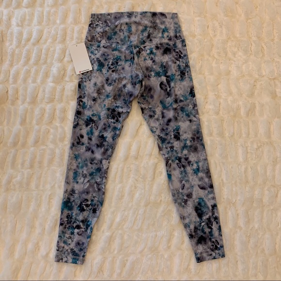 NWT Lululemon Align High Rise 28” Pant - Picture 10 of 15